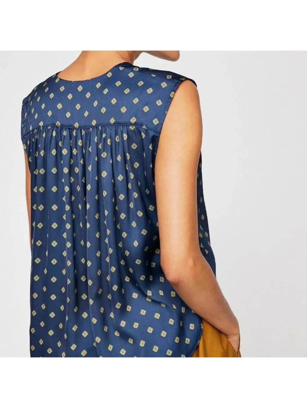 Free People Large Top Sleeveless Tie Up Blouse Navy Blue & Gold NEW WITH TAG
